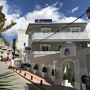 https://pension-la-herradura.es-andalucia.com